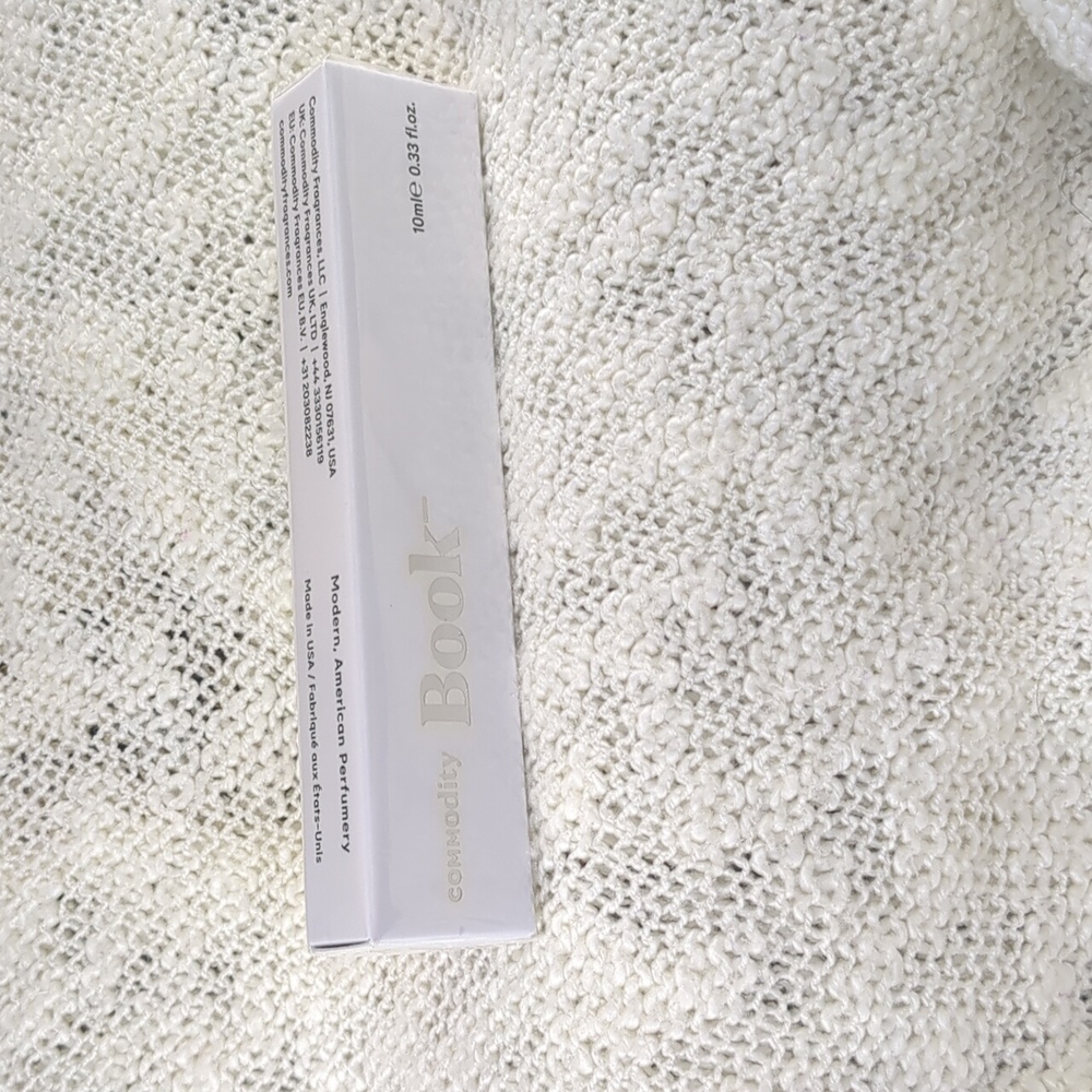 Commodity Book- in Scent Space: Personal, 10ml/0.33fl oz - Picture 10 of 10